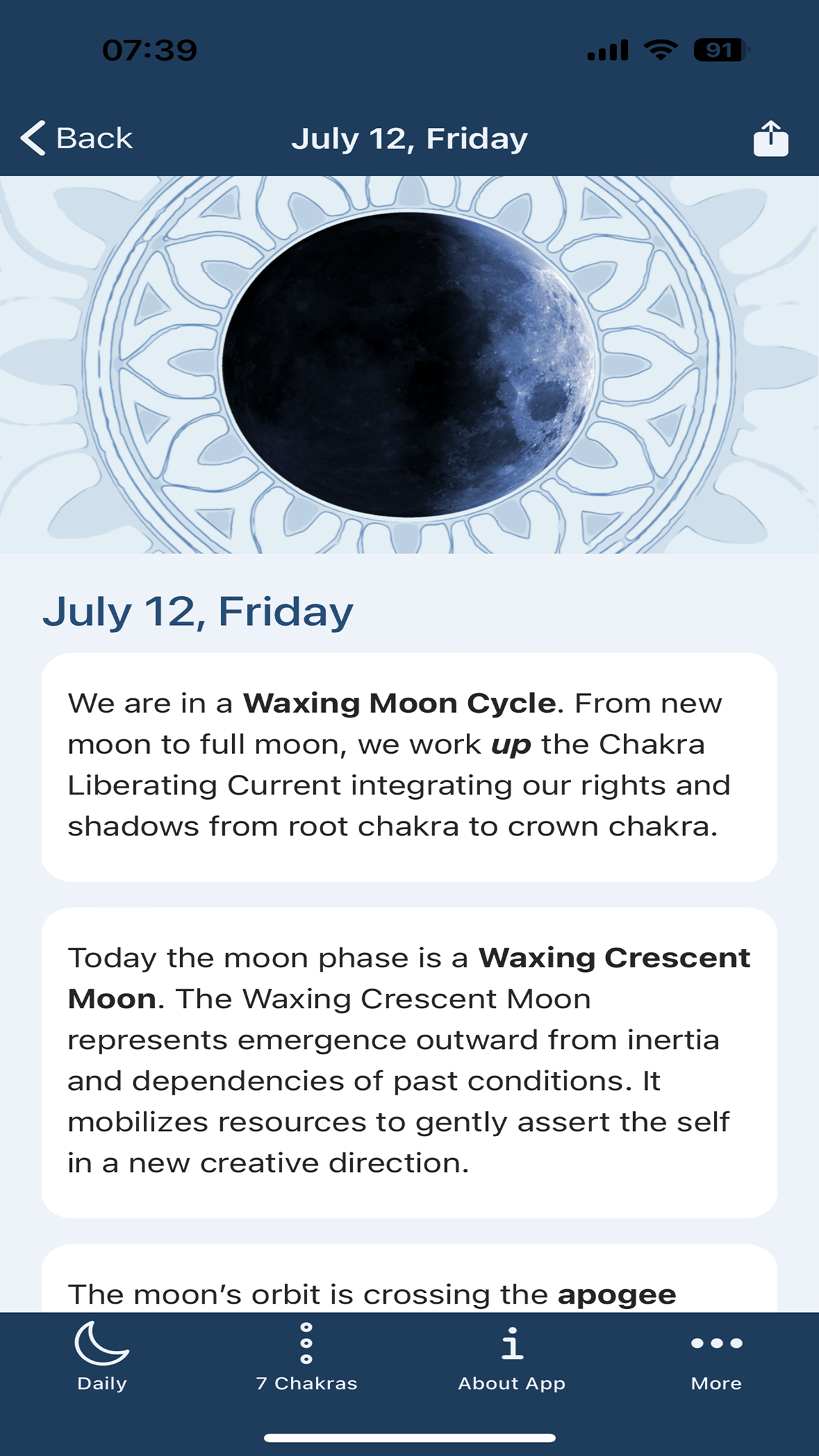Moon Chakras app screenshot: Each day opens with the moon phase and what its energy means.